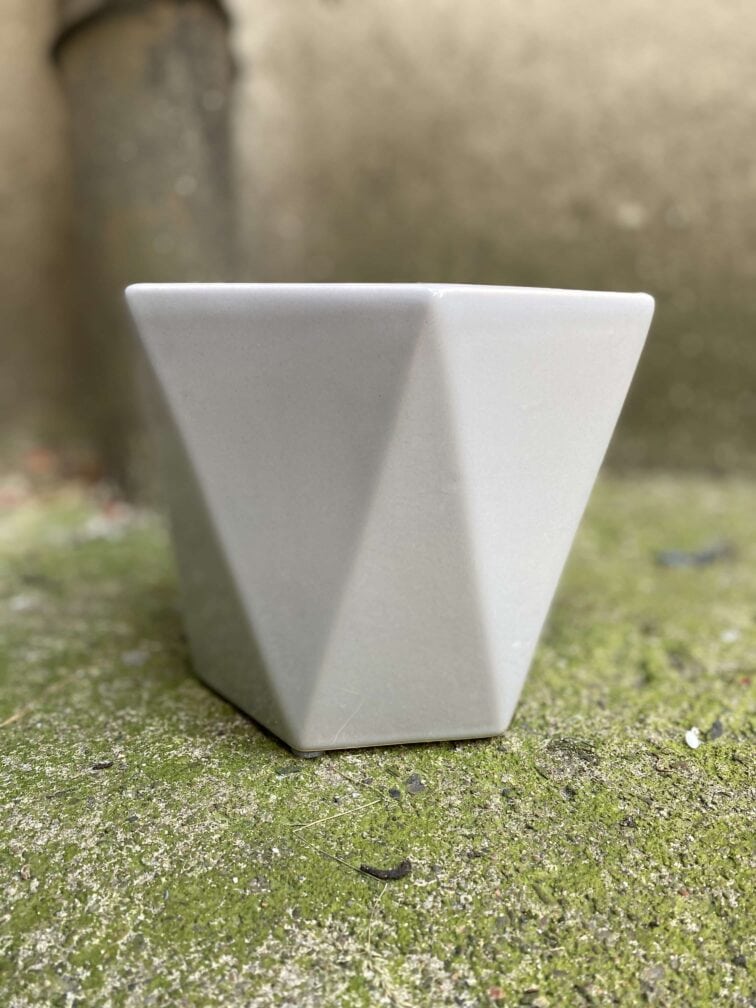 Zdjęcie Osłonka Diamond White 14x14 cm w kategorii doniczki, ujęcie 2