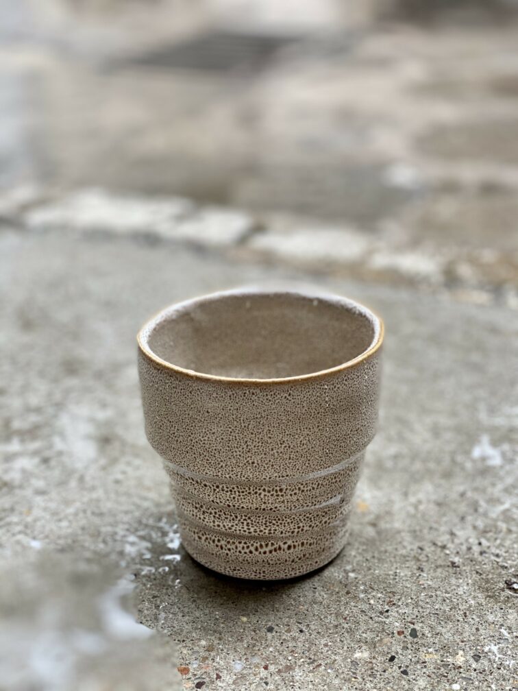 Zdjęcie Osłonka Traszka 9x10 cm w kategorii doniczki, ujęcie 4