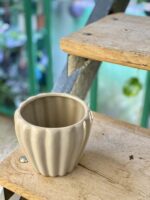 Zdjęcie doniczki lub oslonki: Osłonka Omega Grey 10x11&nbsp;cm, ujęcie 3