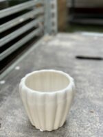 Zdjęcie doniczki lub oslonki: Osłonka omega white 10x11&nbsp;cm, ujęcie 3