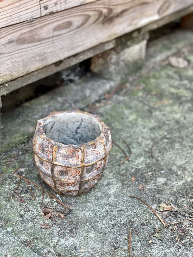 Zdjęcie doniczki lub oslonki: Osłonka Yhorm 10x12&nbsp;cm, ujęcie 1