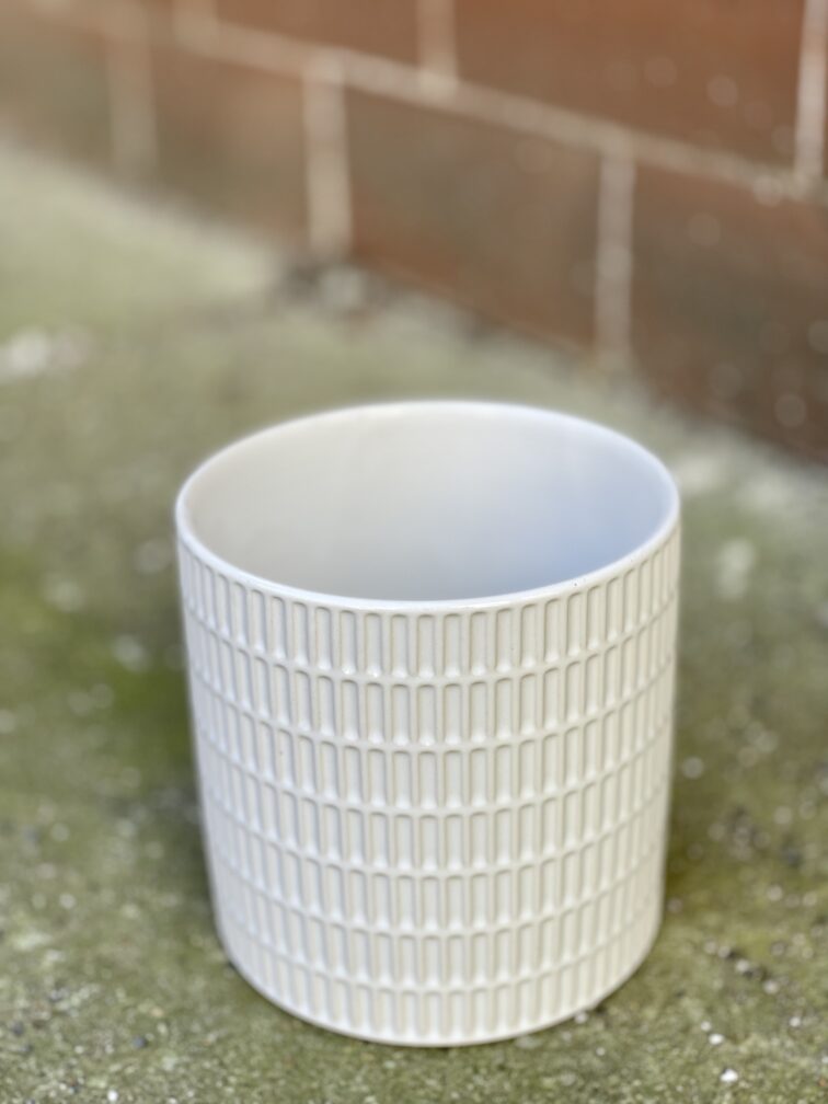 Zdjęcie doniczki lub oslonki: Osłonka Yorshka White 12x13&nbsp;cm, ujęcie 3
