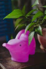 Zdjęcie akcesoria Konewka plastikowa Słonik Neon Pink 1,5l, ujęcie 2