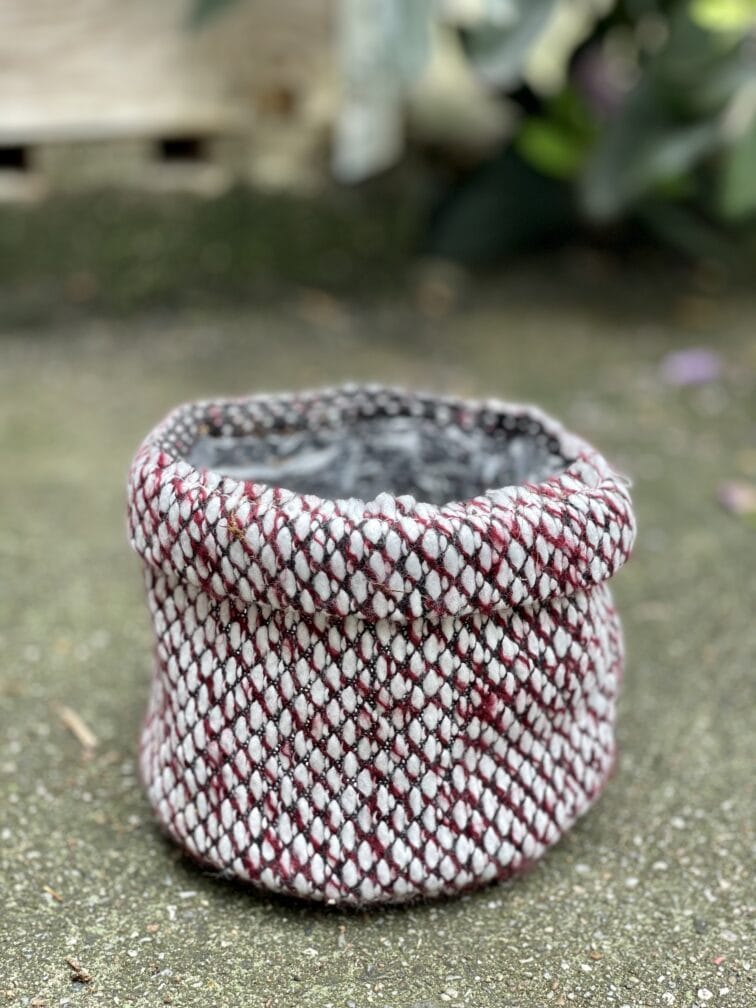 Zdjęcie doniczki lub oslonki: Osłonka Cotton 13 × 14 cm, ujęcie 1