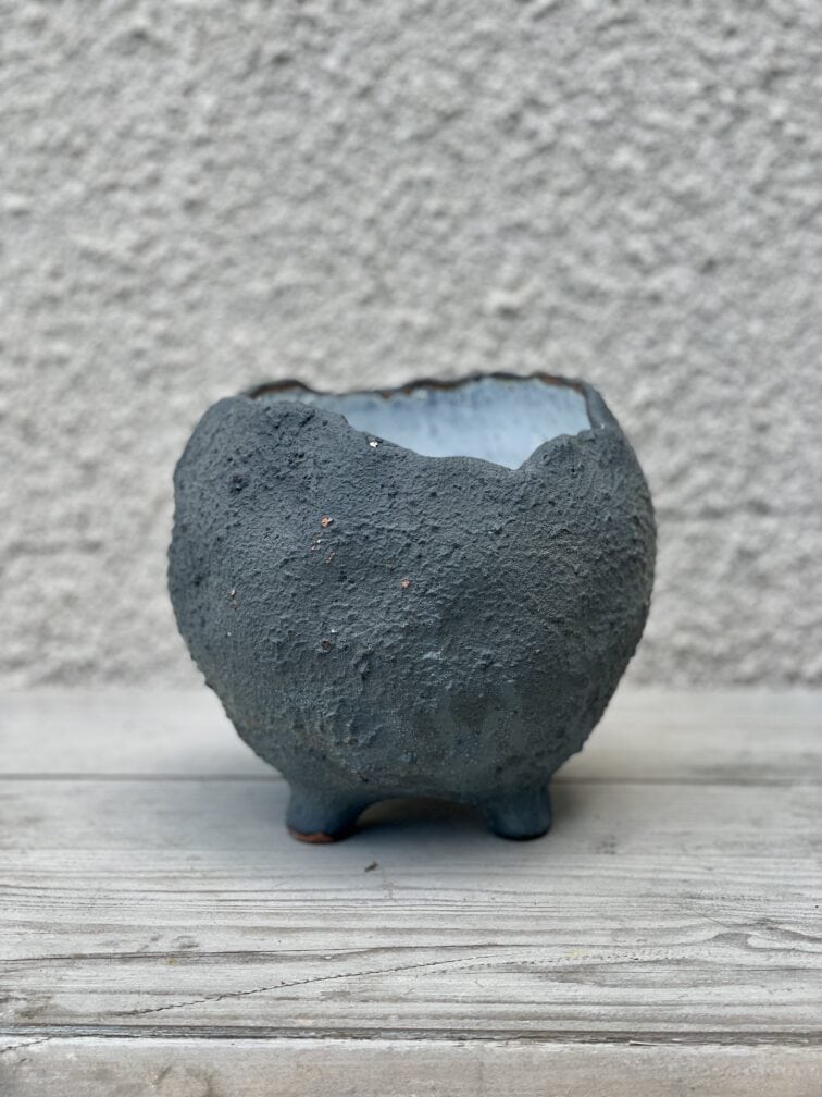 Zdjęcie doniczki lub oslonki: Osłonka Cauldron 11 × 15 cm, ujęcie 1