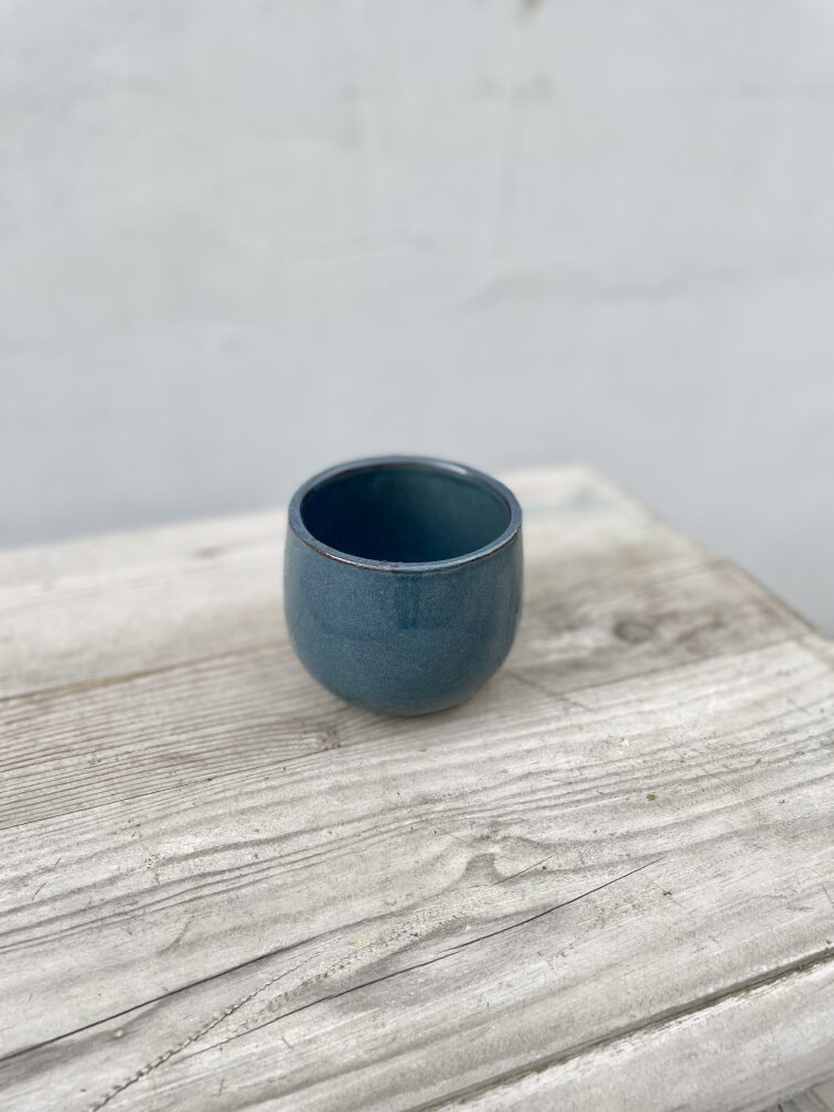 Zdjęcie doniczki lub oslonki: Oslonka black see 8 × 8 cm, ujęcie 2