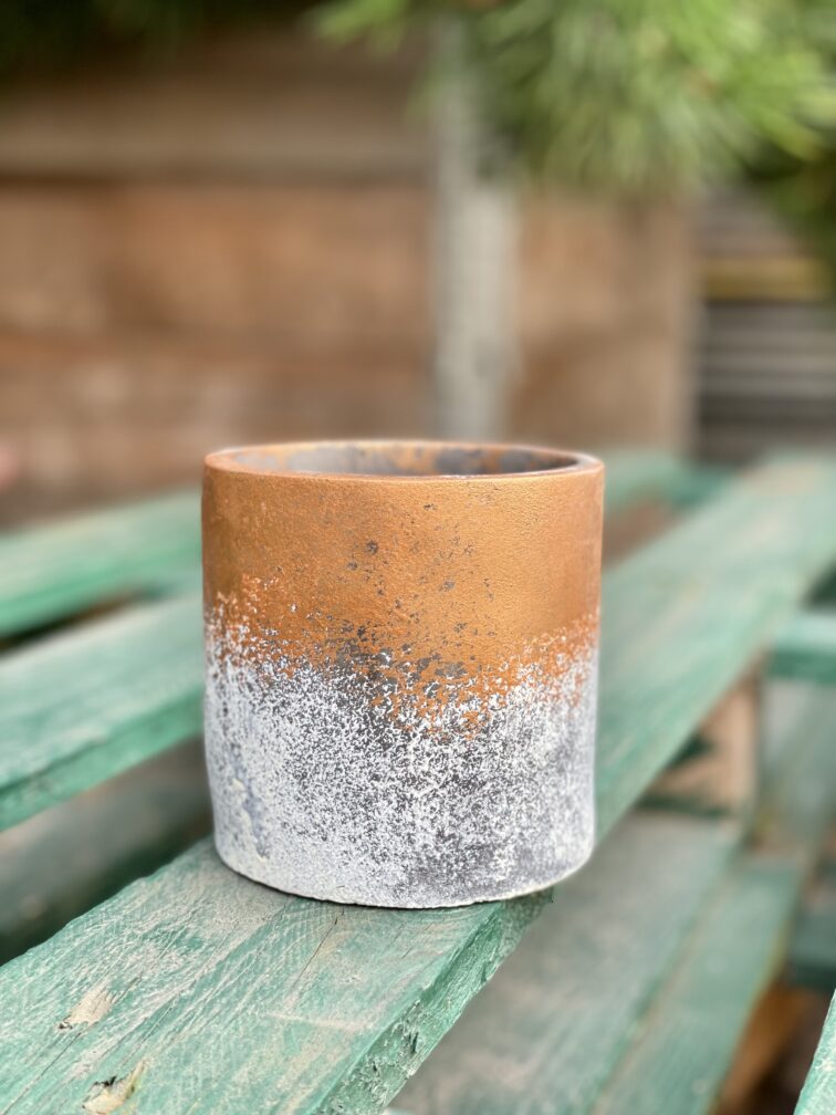 Zdjęcie doniczki lub oslonki: Osłonka Bronze 9 × 11 cm, ujęcie 1