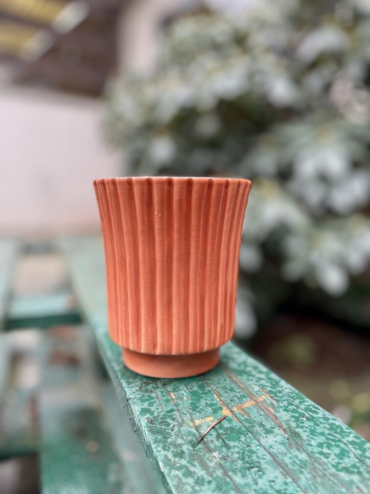 Zdjęcie doniczki lub oslonki: Osłonka carrot 9x13 cm, ujęcie 1