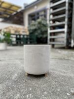 Zdjęcie doniczki lub oslonki: Osłonka Concrete On Feet 17x21 cm, ujęcie 3
