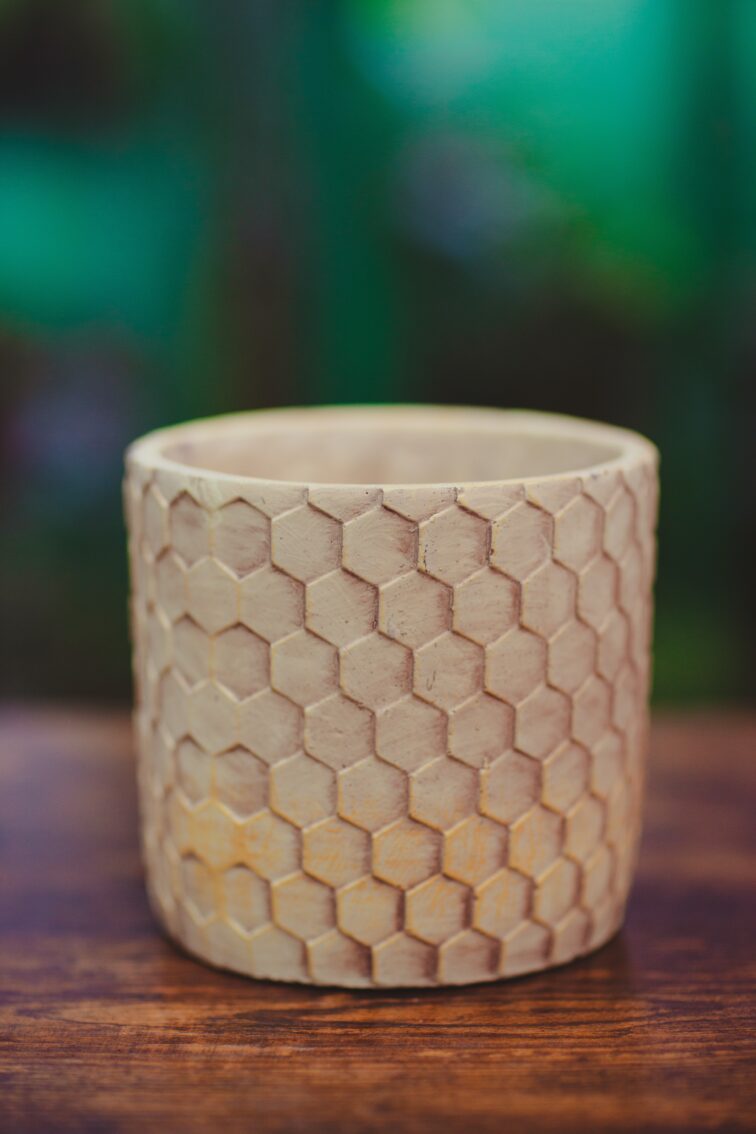 Zdjęcie doniczki lub oslonki: Osłona Honeycombs 15 × 16 cm, ujęcie 2