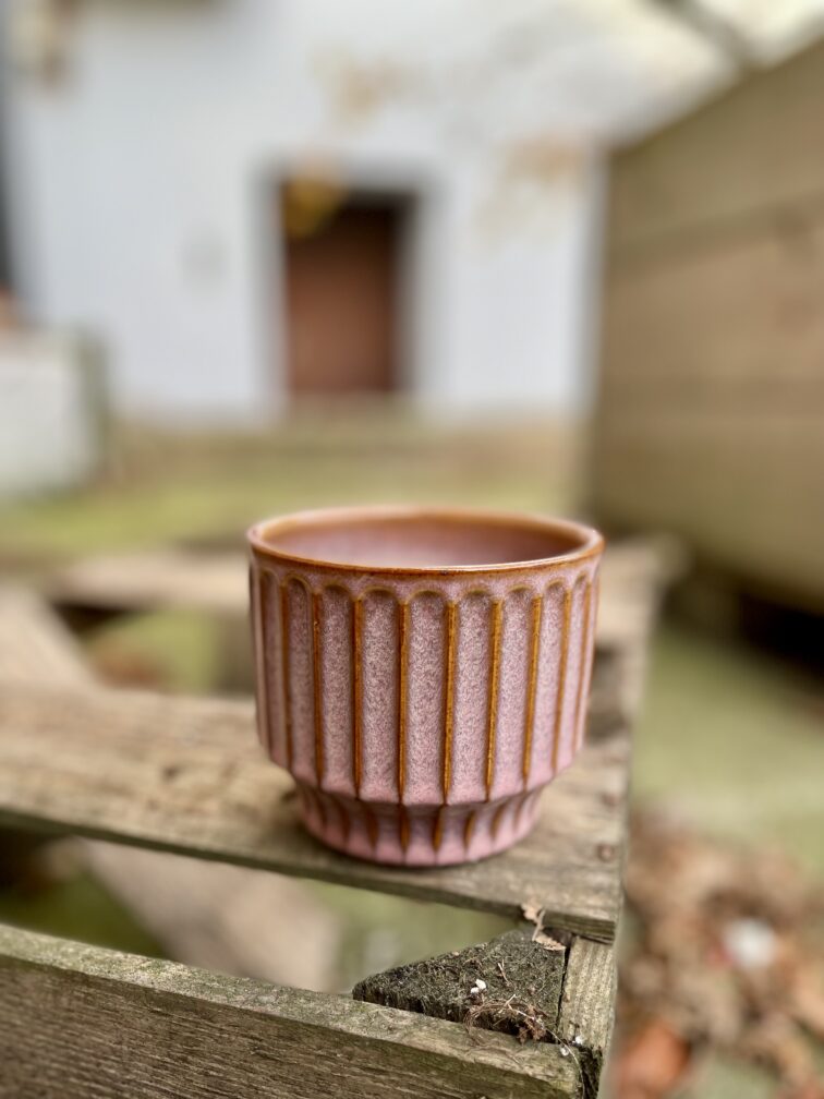 Zdjęcie doniczki lub oslonki: Osłonka Old Pink 9 × 9 cm, ujęcie 1